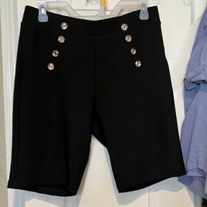 Elegant Black Women's Shorts w/Button Detail by the Maze Collection Size L NEW